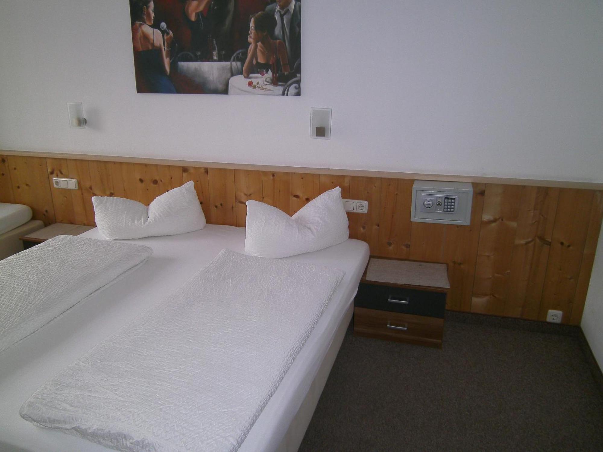 Gasthof Hotel Kirchenwirt Zell am Ziller Dış mekan fotoğraf